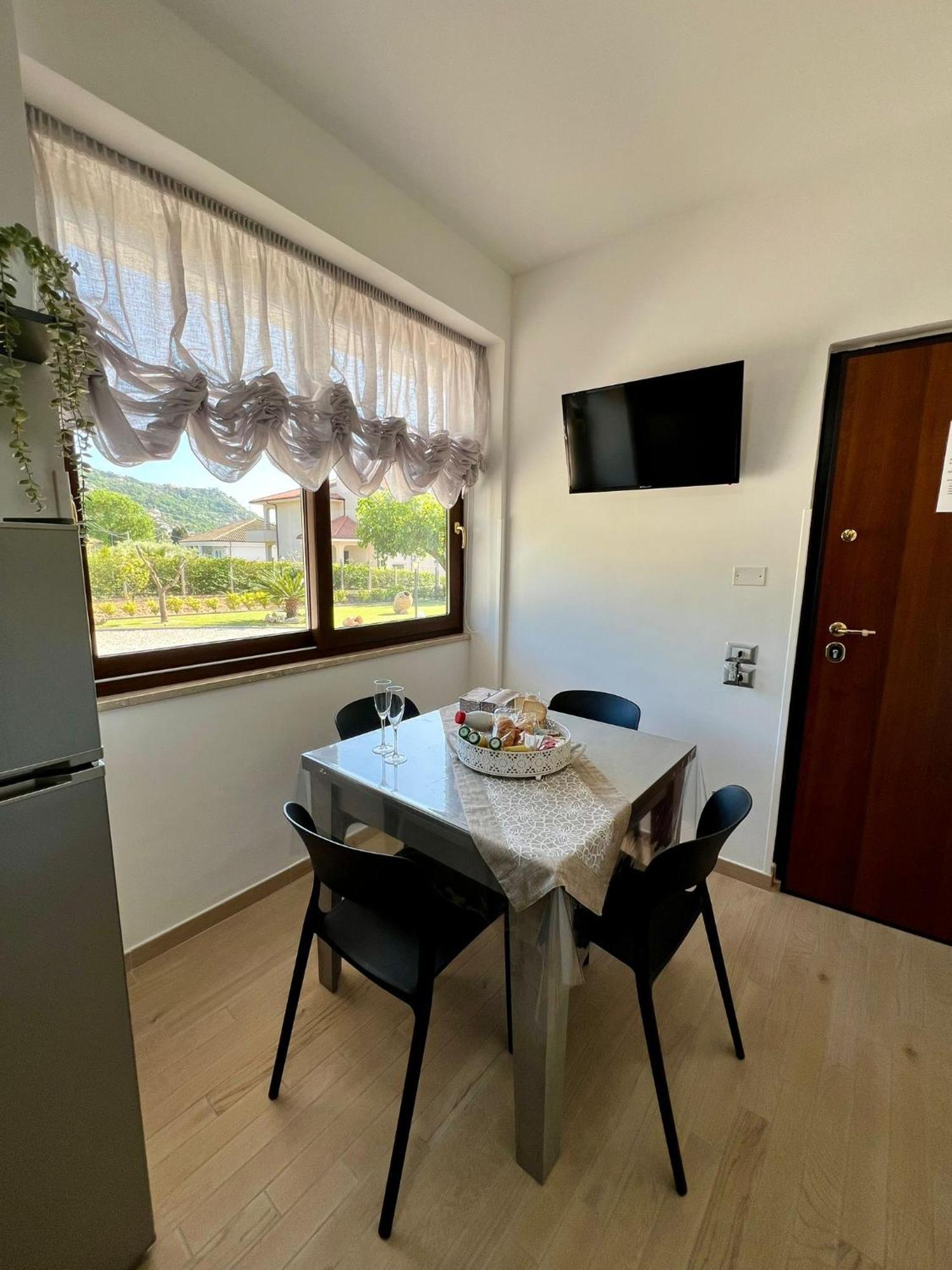 A Casa Di Ale Apartment Santa Maria di Castellabate Ngoại thất bức ảnh